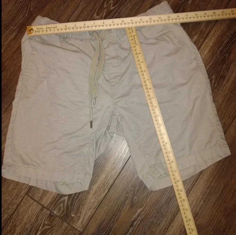 Calvin Klein men's M tan shorts casual summer activewear hiking - Picture 5 of 6